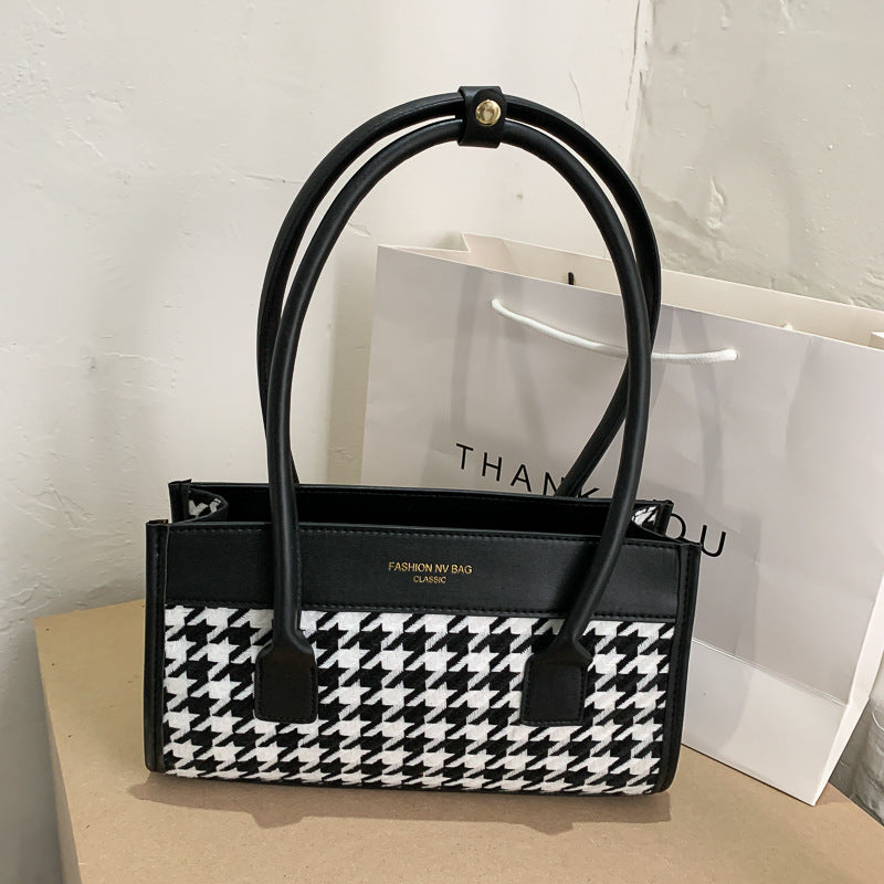 Plaid Hand Carry Bags